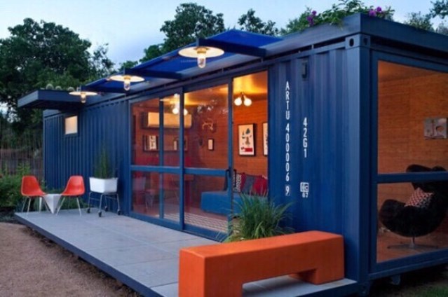 Cafe container